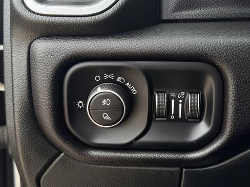 Used 2024 RAM 3500 Laramie AWD/4WD image 24