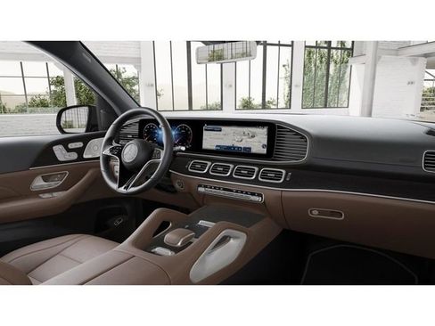 Certified 2026 Mercedes-Benz GLS 450 4MATIC image 6