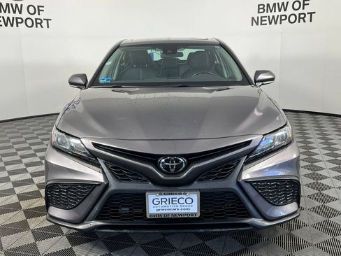 Used 2023 Toyota Camry SE AWD/4WD image 4