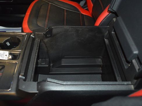 Used 2018 Ford F150 Lariat w/ Equipment Group 502A Luxury image 22