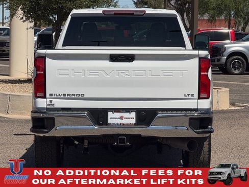 Used 2025 Chevrolet Silverado 3500 LTZ AWD/4WD image 7