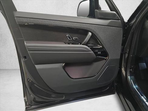 New 2026 Land Rover Range Rover Sport Dynamic SE image 28