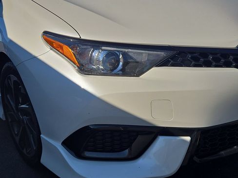 Used 2016 Scion iM FWD image 4