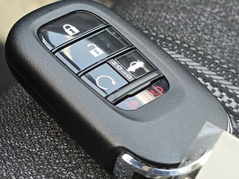 Used 2024 Honda Accord Sport image 37