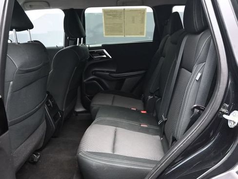 Used 2022 Mitsubishi Outlander ES AWD/4WD image 11