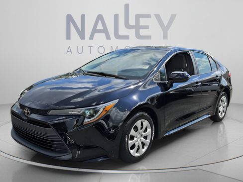 Certified 2024 Toyota Corolla LE FWD image 1