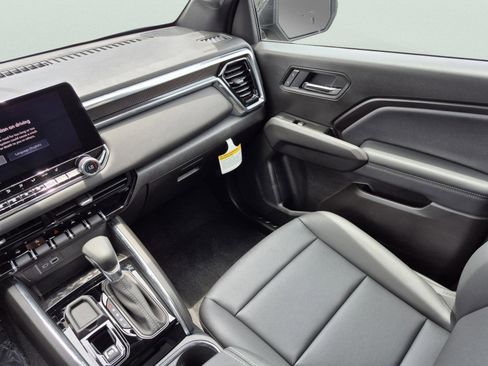 New 2026 GMC Canyon Elevation w/ Convenience Package RWD image 15