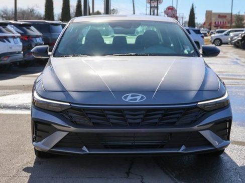 New 2026 Hyundai Elantra Sport image 2