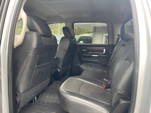 Used 2015 RAM 2500 Laramie w/ Protection Group image 24