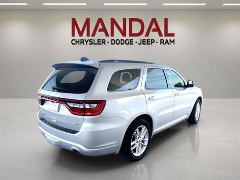 Used 2024 Dodge Durango GT image 6