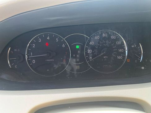 Used 2007 Toyota Avalon Limited FWD image 17