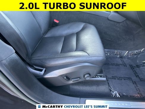 Used 2023 Volvo XC90 B5 Core image 42