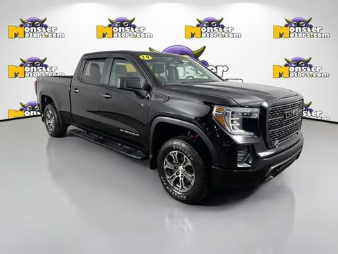 Used 2019 GMC Sierra 1500 4x4 Crew Cab w/ Convenience Package image 3