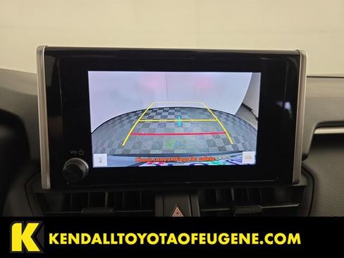 Certified 2025 Toyota RAV4 LE AWD/4WD image 14