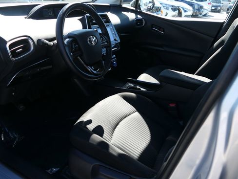 Used 2020 Toyota Prius Prime LE image 13