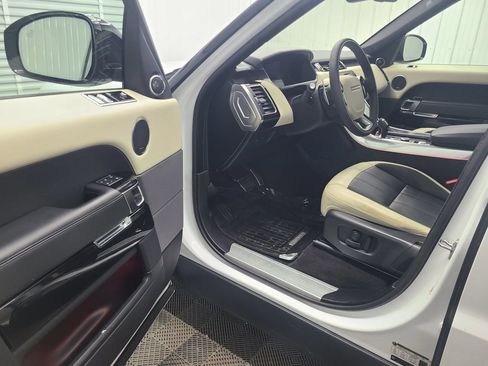 Used 2021 Land Rover Range Rover Sport HST AWD/4WD image 20