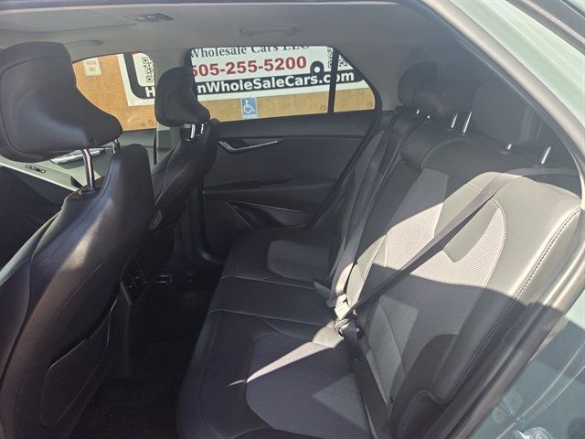 Used 2023 Kia Niro EX Touring FWD image 12