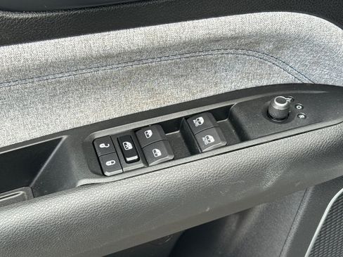Used 2022 Jeep Compass Latitude AWD/4WD image 14