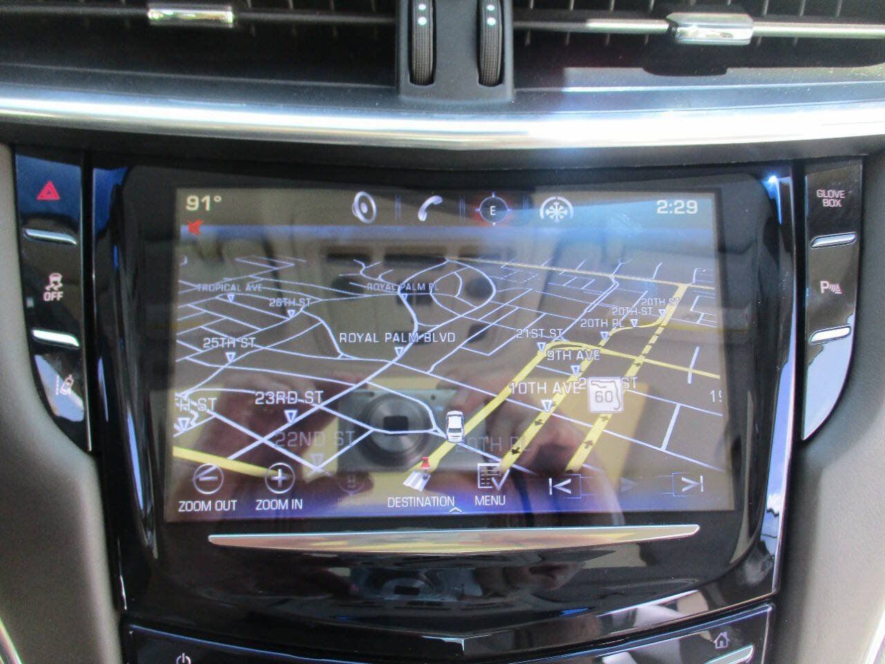 Used 2013 Cadillac XTS Platinum FWD image 18