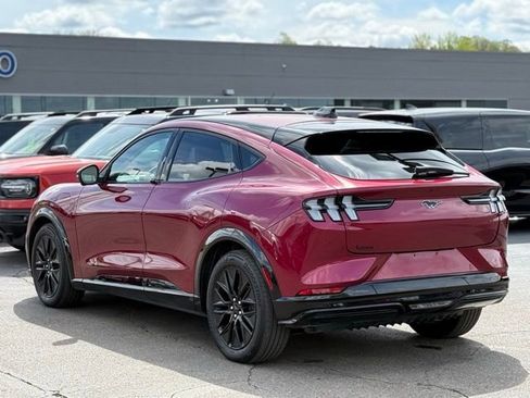 Used 2025 Ford Mustang Mach-E Premium w/ Sport Appearance Package AWD/4WD image 44