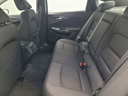 Used 2025 Chevrolet Malibu LT image 18