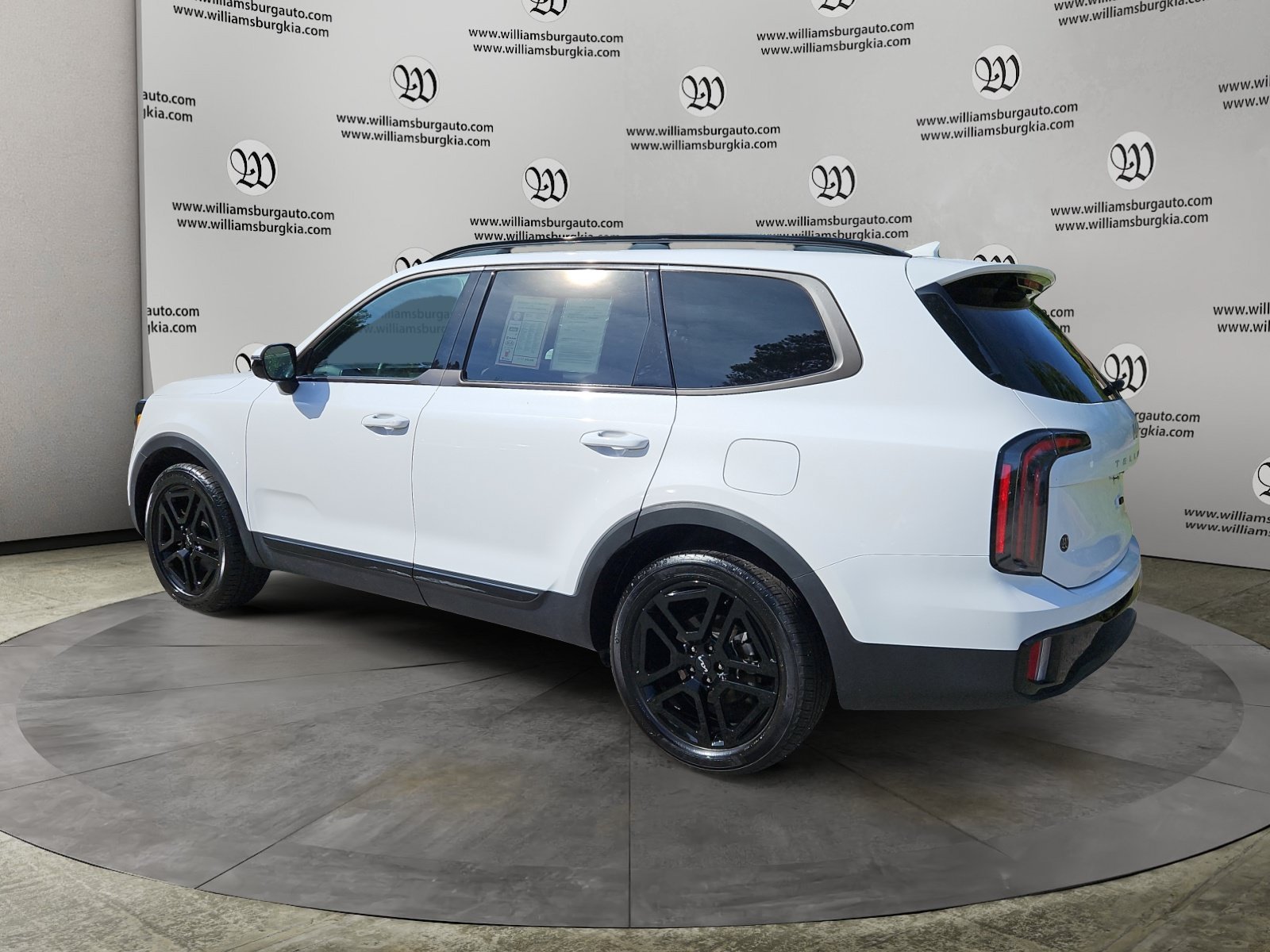 Used 2024 Kia Telluride SX Prestige X-Line AWD/4WD image 3