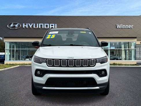Used 2025 Jeep Compass Limited AWD/4WD image 6