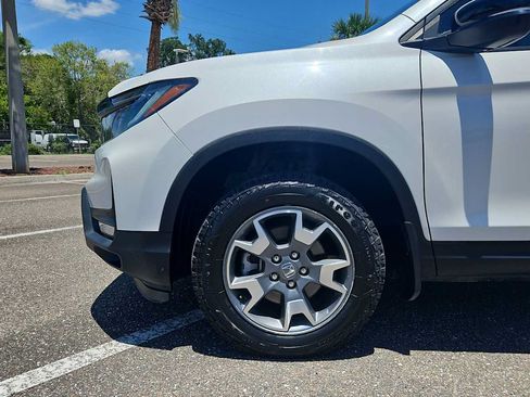 Certified 2023 Honda Passport TrailSport image 19