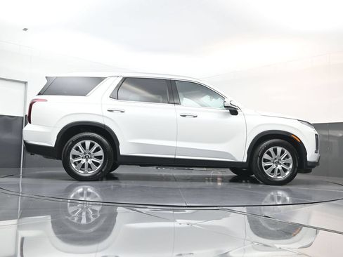 Certified 2025 Hyundai Palisade SEL AWD/4WD image 23