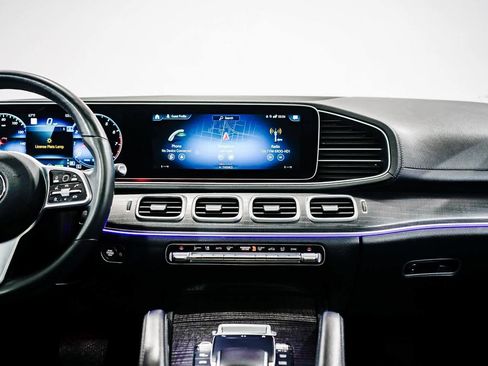 Used 2022 Mercedes-Benz GLS 450 4MATIC image 13