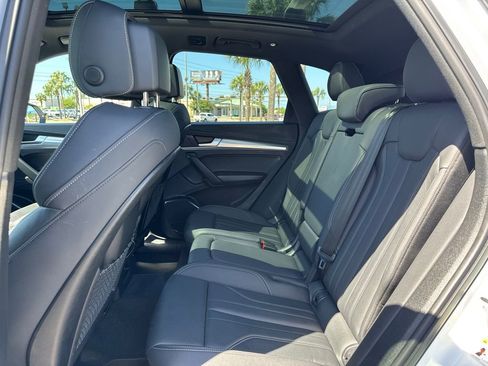 Used 2025 Audi Q5 2.0T Premium AWD/4WD image 14