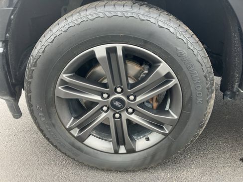 Used 2022 Ford F150 XLT w/ Equipment Group 302A High image 16