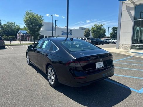Used 2023 Honda Accord LX image 6