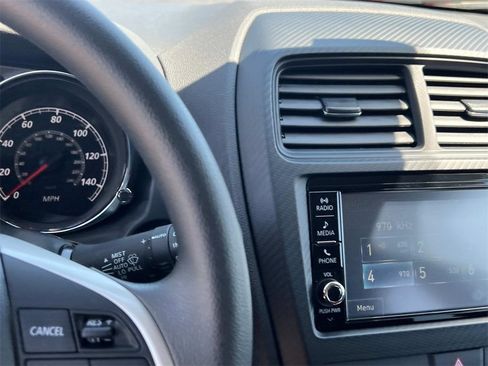 Used 2025 Mitsubishi Outlander Sport SE image 16