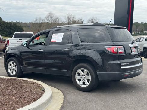 Used 2015 GMC Acadia SLE image 8