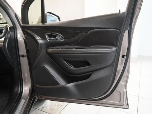 Used 2015 Buick Encore FWD image 23