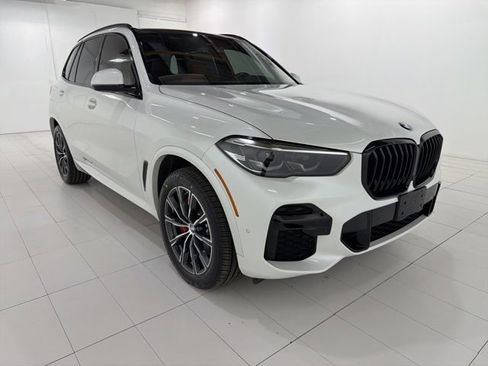 Certified 2023 BMW X5 xDrive40i w/ M Sport Package image 7