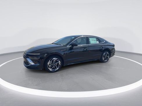 New 2026 Hyundai Sonata SEL FWD image 4