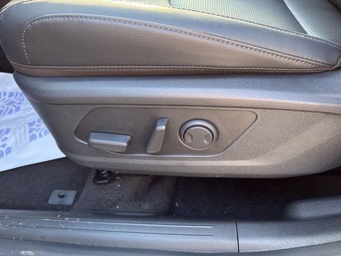 New 2026 Kia Sportage EX image 24