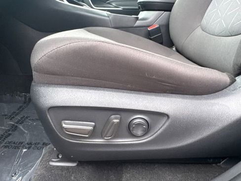 Used 2023 Toyota RAV4 AWD Hybrid image 41