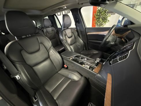 Used 2020 Volvo XC90 T6 Inscription w/ Protection Package Premier AWD/4WD image 22