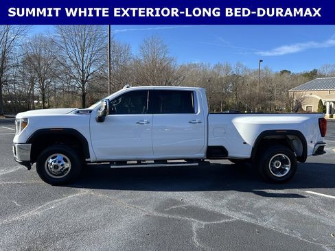 Used 2023 GMC Sierra 3500 SLT w/ SLT Premium Package image 11