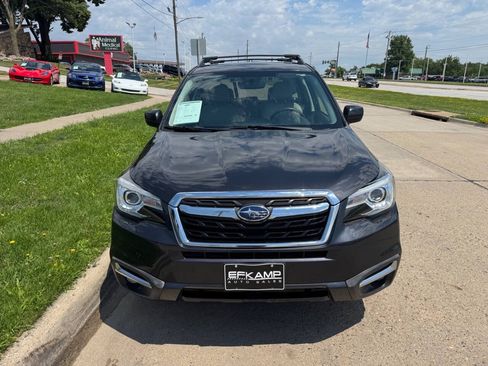 Used 2018 Subaru Forester 2.5i Limited AWD/4WD image 8