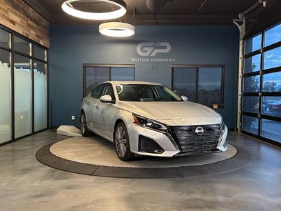 Used 2024 Nissan Altima 2.5 SL