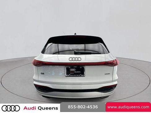 Certified 2025 Audi Q5 Premium Plus w/ Premium Plus image 3