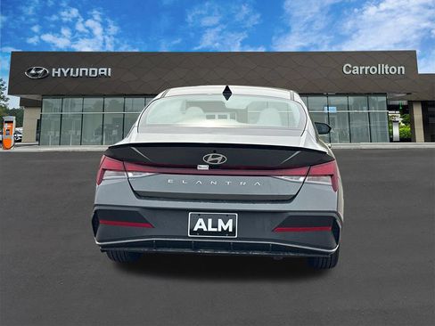 New 2026 Hyundai Elantra Sport FWD image 7