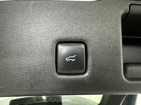 Used 2024 Ford Escape Active AWD/4WD image 37