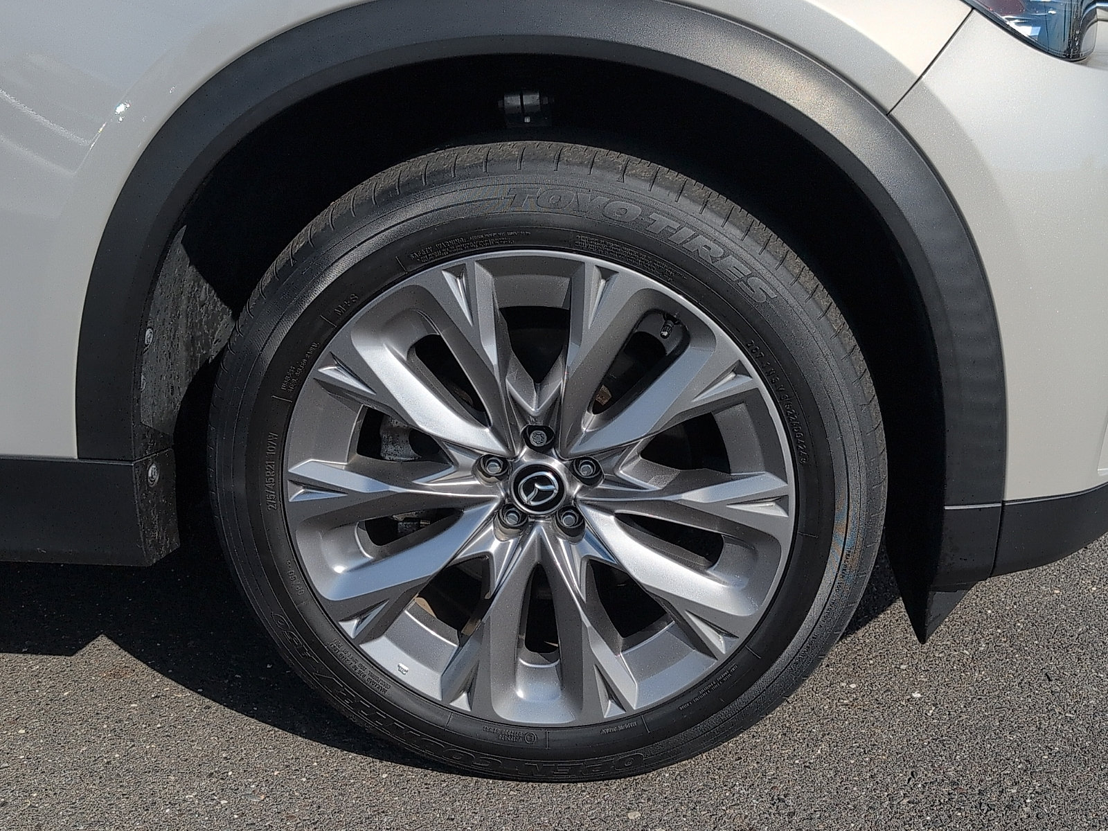 Certified 2024 MAZDA CX-90 3.3 Turbo w/ Premium Plus Pkg AWD/4WD image 9