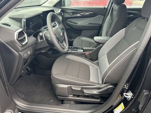 New 2026 Chevrolet TrailBlazer LS image 11
