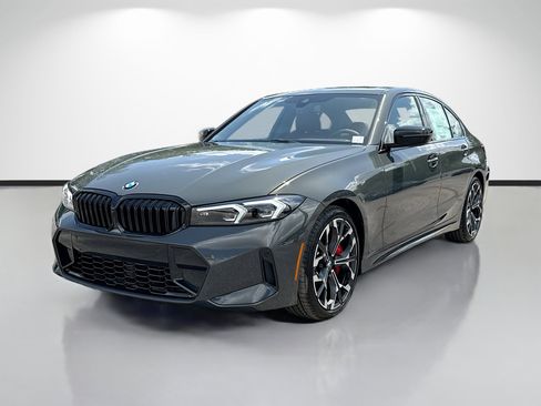 New 2026 BMW 330i Sedan w/ M Sport Package RWD image 7